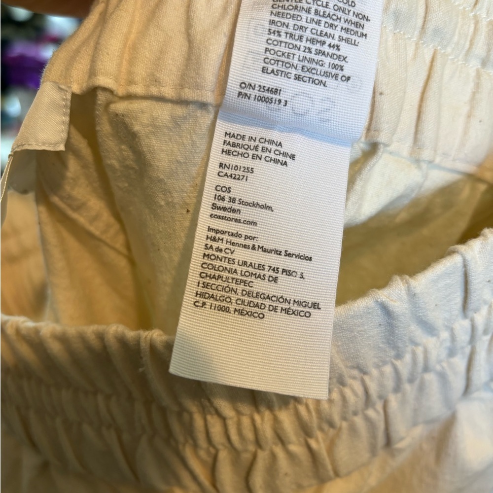 COS Drawstring Linen Shorts - Picture 4 of 4